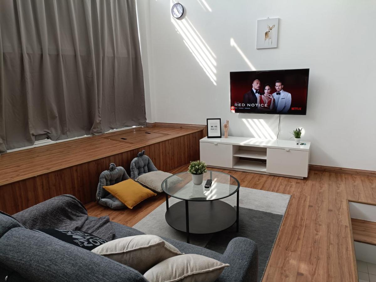 Loft Signature Executive Suite Empire City เปอตาลิงจายา ภายนอก รูปภาพ